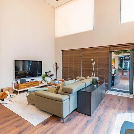 Stadium Private Duplex By Invanting Appartement